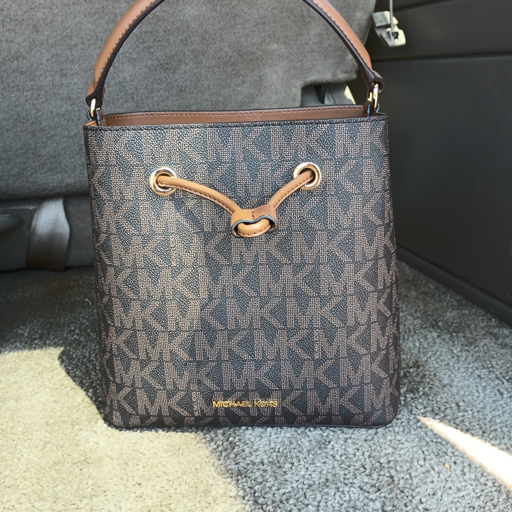 Michael Kors Brown Bucket Bag